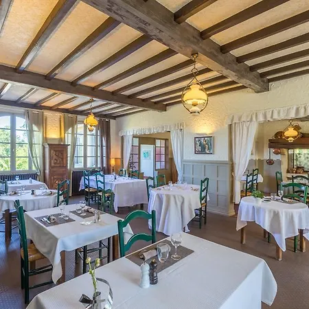 Le Relais De L'armagnac 3* Luppé-Violles